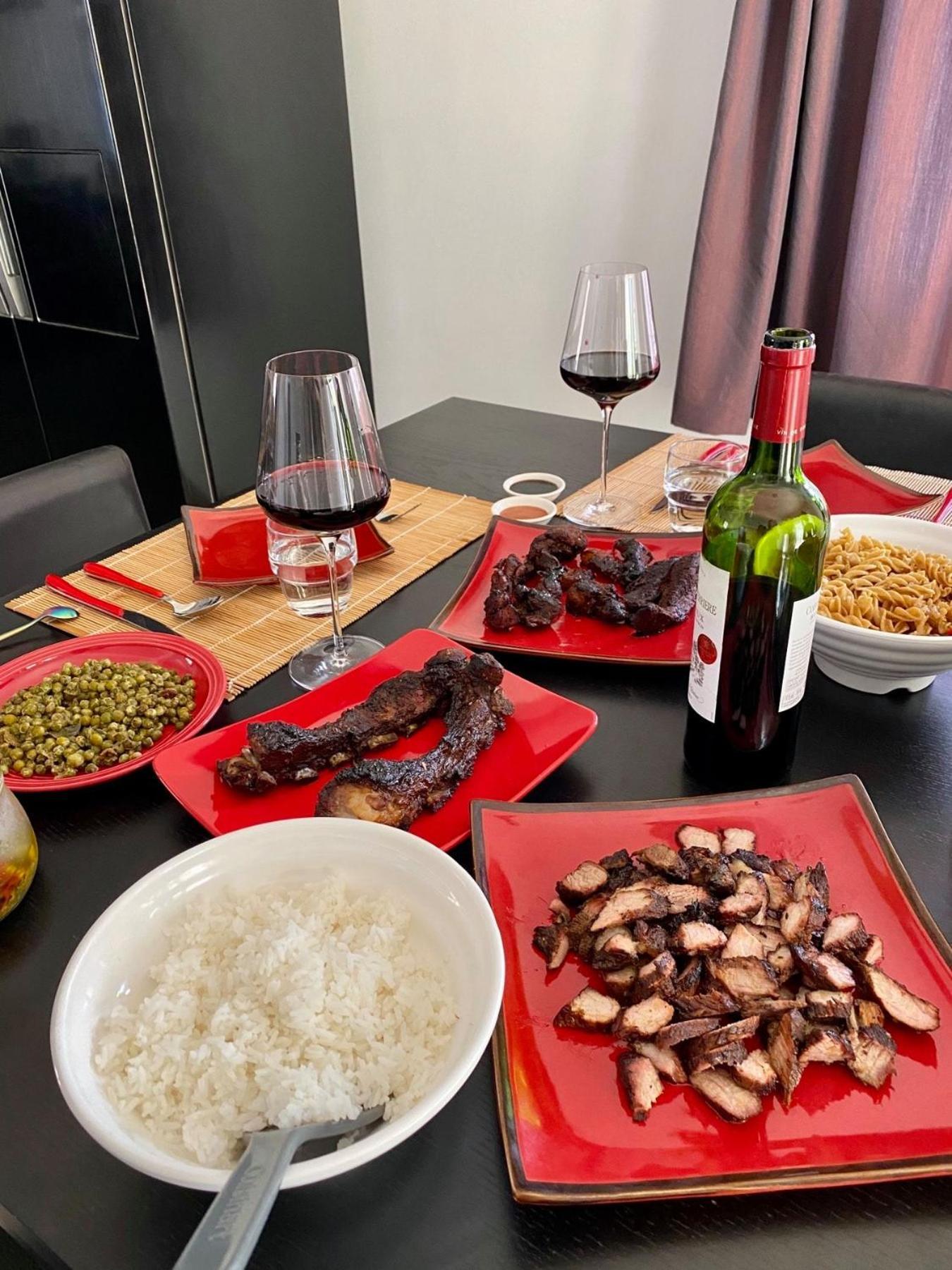 Le Fumoir Guest House Familiale 塔那那利佛 外观 照片